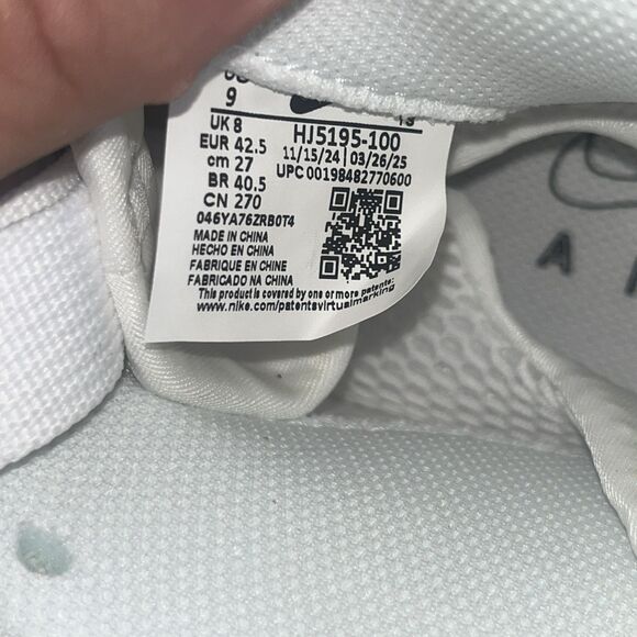 Size 9 - Nike Air Foamposite One Triple White main image 6